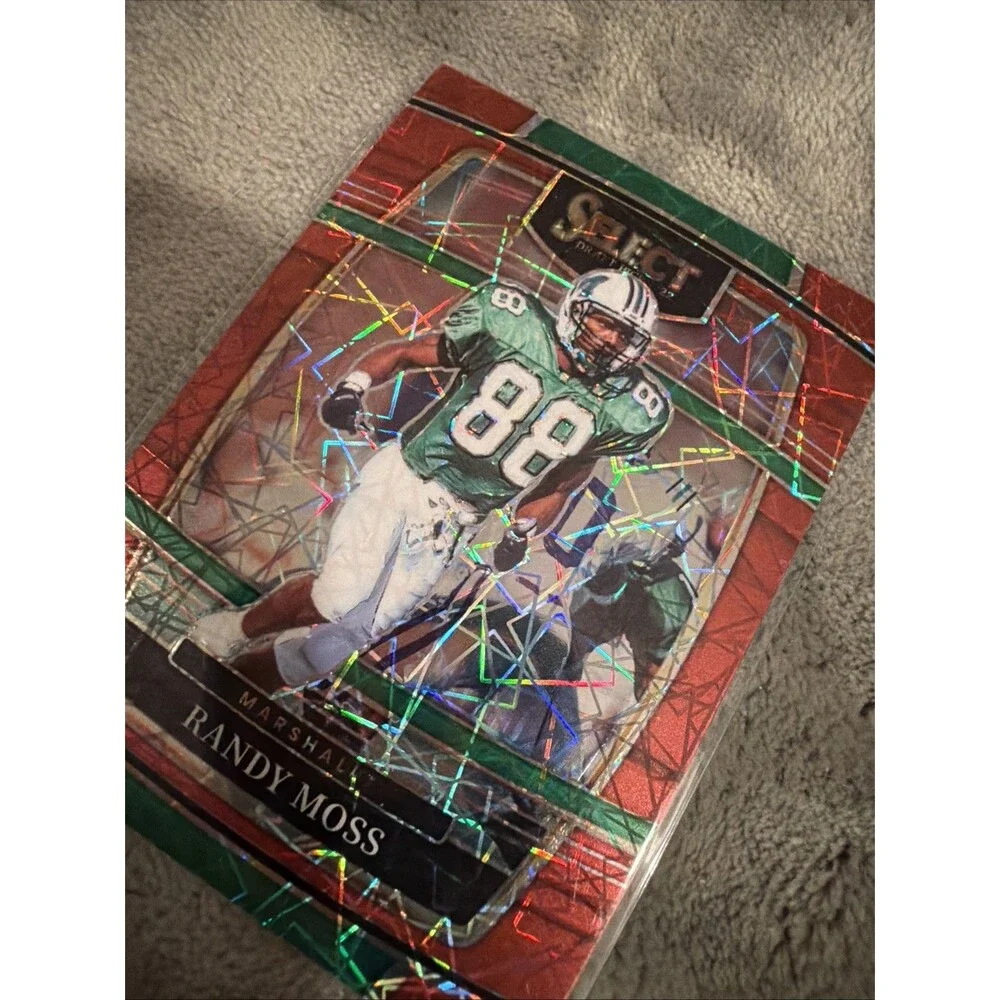 2022 Panini Select Draft Picks - Concourse Randy Moss #68 Red Lazer Prizm